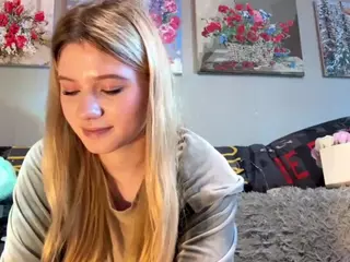 ClemmieKlassen's Live Sex Cam Show