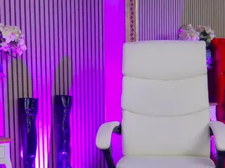 LadyTouch's Live Sex Cam Show