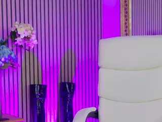 LadyTouch's Live Sex Cam Show