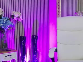 LadyTouch's Live Sex Cam Show