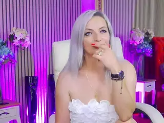 LadyTouch's Live Sex Cam Show