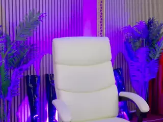 LadyTouch's Live Sex Cam Show