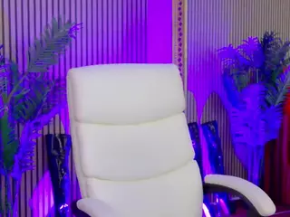 LadyTouch's Live Sex Cam Show