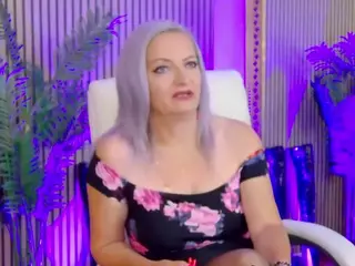 LadyTouch's Live Sex Cam Show