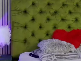 LadyTouch's Live Sex Cam Show