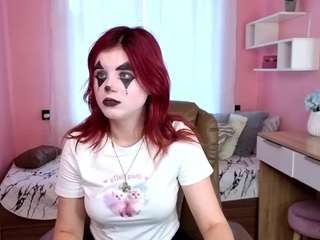 Live cam show with Fox-Cuteee