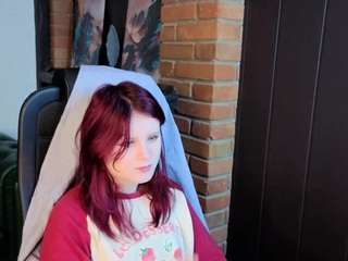 Live cam show with Fox-Cuteee