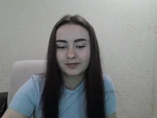 Live cam show with Ivy