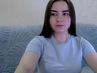Live cam show with Ivy