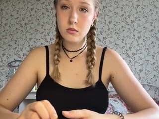 Live cam show with MelaineTosh
