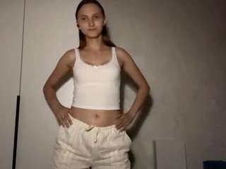 Live cam show with Eve
