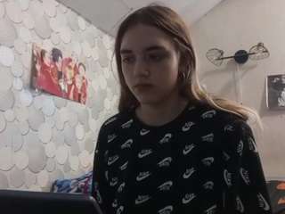 Live cam show with Lora