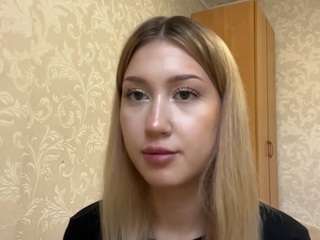 Live cam show with Mia