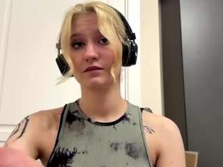 Live cam show with Rachel