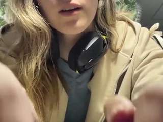 Live cam show with NarcisaBeazer
