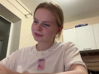 Live cam show with LeidaHolster