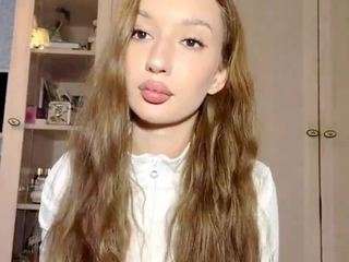 Live cam show with EvangelineJacque