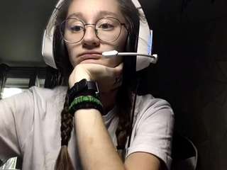 Live cam show with Mary
