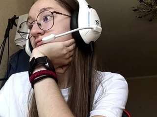 Offline cam show with Mary