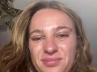 Live cam show with tinyvic
