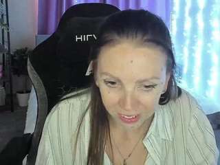 Live cam show with EmilyStevart