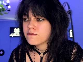 MaxineCherven's Live Sex Cam Show