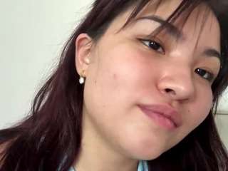 Offline cam show with May