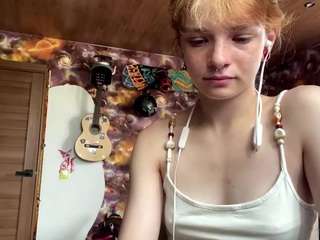 Live cam show with EustoliaWallett