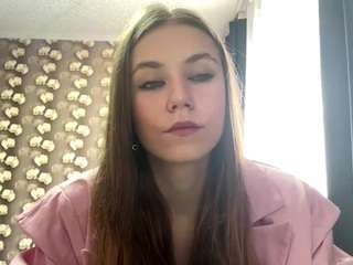 Live cam show with SelinaMorphew