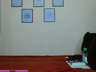 AlanaBest79's Live Sex Cam Show