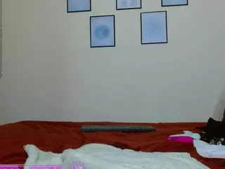 AlanaBest79's Live Sex Cam Show