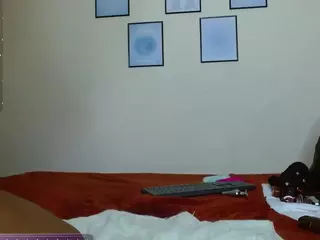 AlanaBest79's Live Sex Cam Show