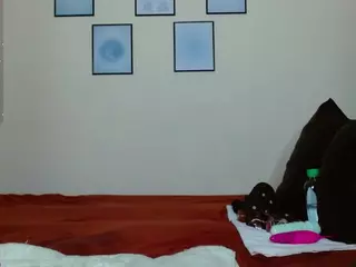 AlanaBest79's Live Sex Cam Show