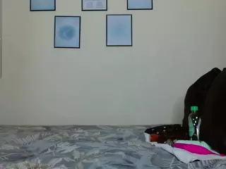 AlanaBest79's Live Sex Cam Show