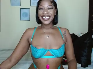 AlanaBest79's Live Sex Cam Show