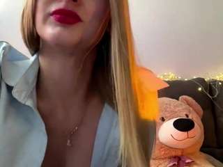 Live cam show with NarcisaGiddins
