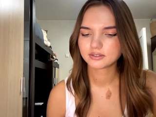 Live cam show with PennyMistrot