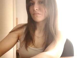 Live cam show with LeeannBregel