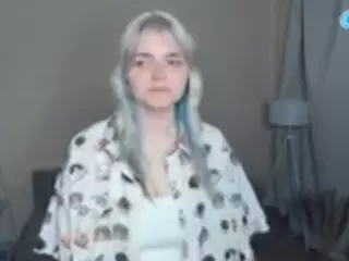 FrancescaParzych's Live Sex Cam Show