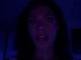 Live cam show with fexra