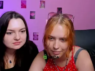 megan-sparkling's Live Sex Cam Show