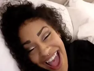 LushDiamonds's Live Sex Cam Show