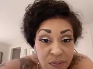 LushDiamonds's Live Sex Cam Show
