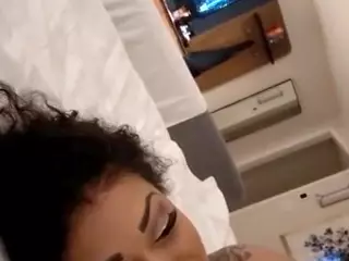LushDiamonds's Live Sex Cam Show