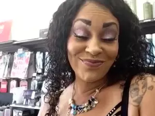 LushDiamonds's Live Sex Cam Show