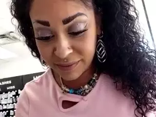 LushDiamonds's Live Sex Cam Show