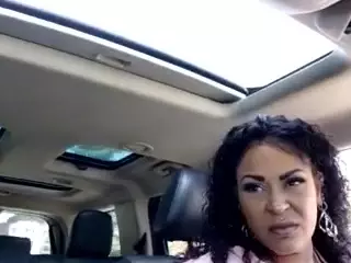 LushDiamonds's Live Sex Cam Show