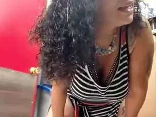 LushDiamonds's Live Sex Cam Show