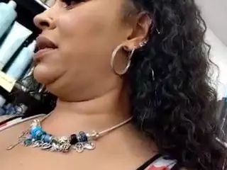 LushDiamonds's Live Sex Cam Show