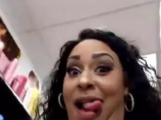LushDiamonds's Live Sex Cam Show